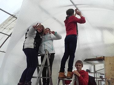 Isolierfolie anbringen